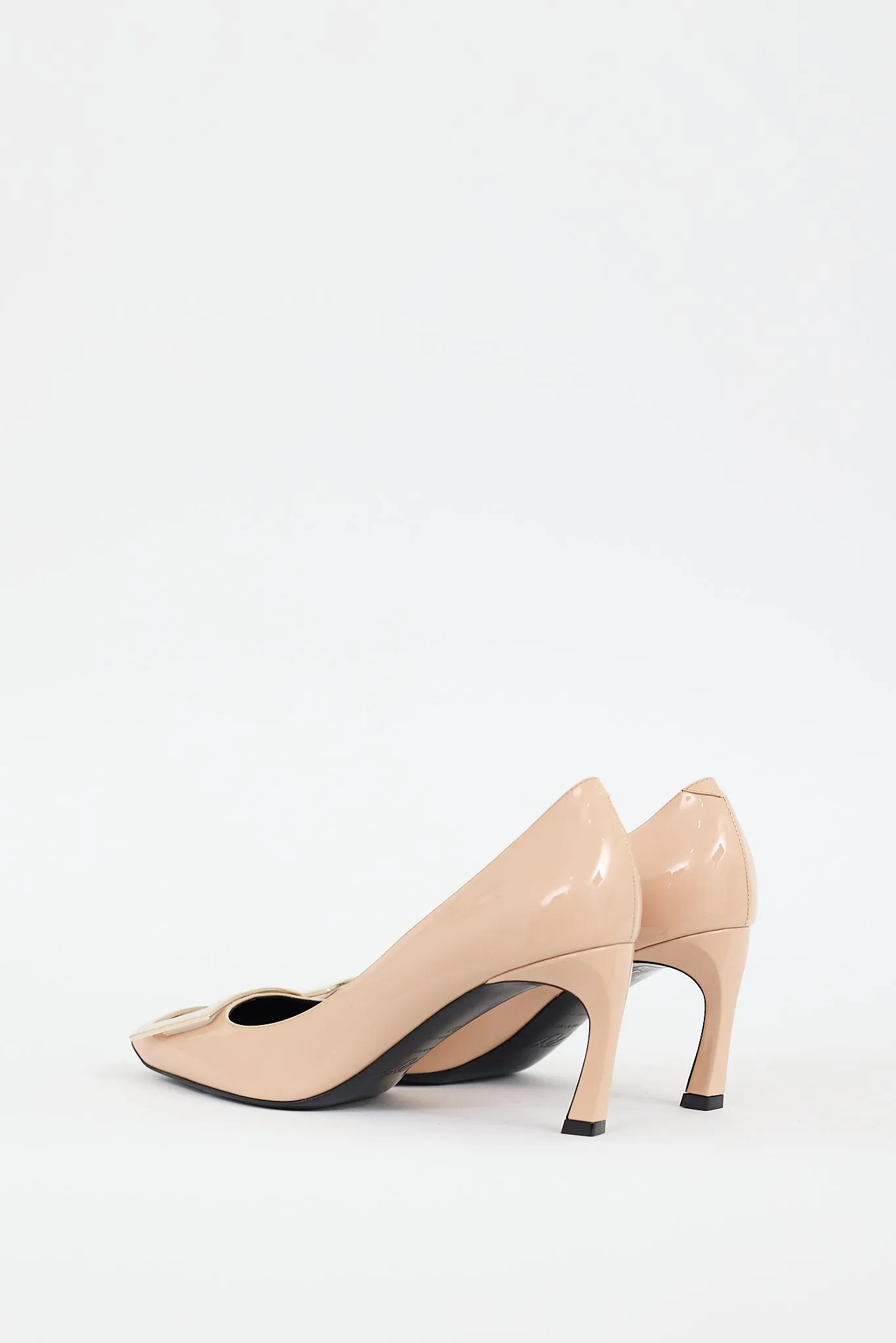 Beige Patent Leather Belle Vivier Trompette Heel