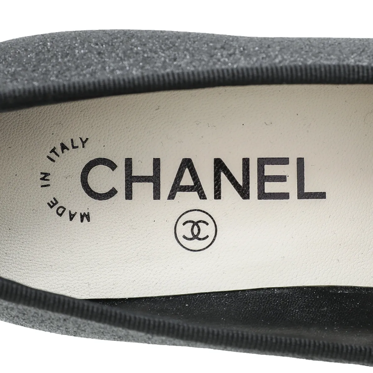 Chanel Black CC Glitter Grosgrain Cap Toe Logo Pumps 37