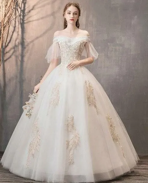 Elegant White Wedding Dresses Lace Up Appliques Off The Shoulder Ball Gown