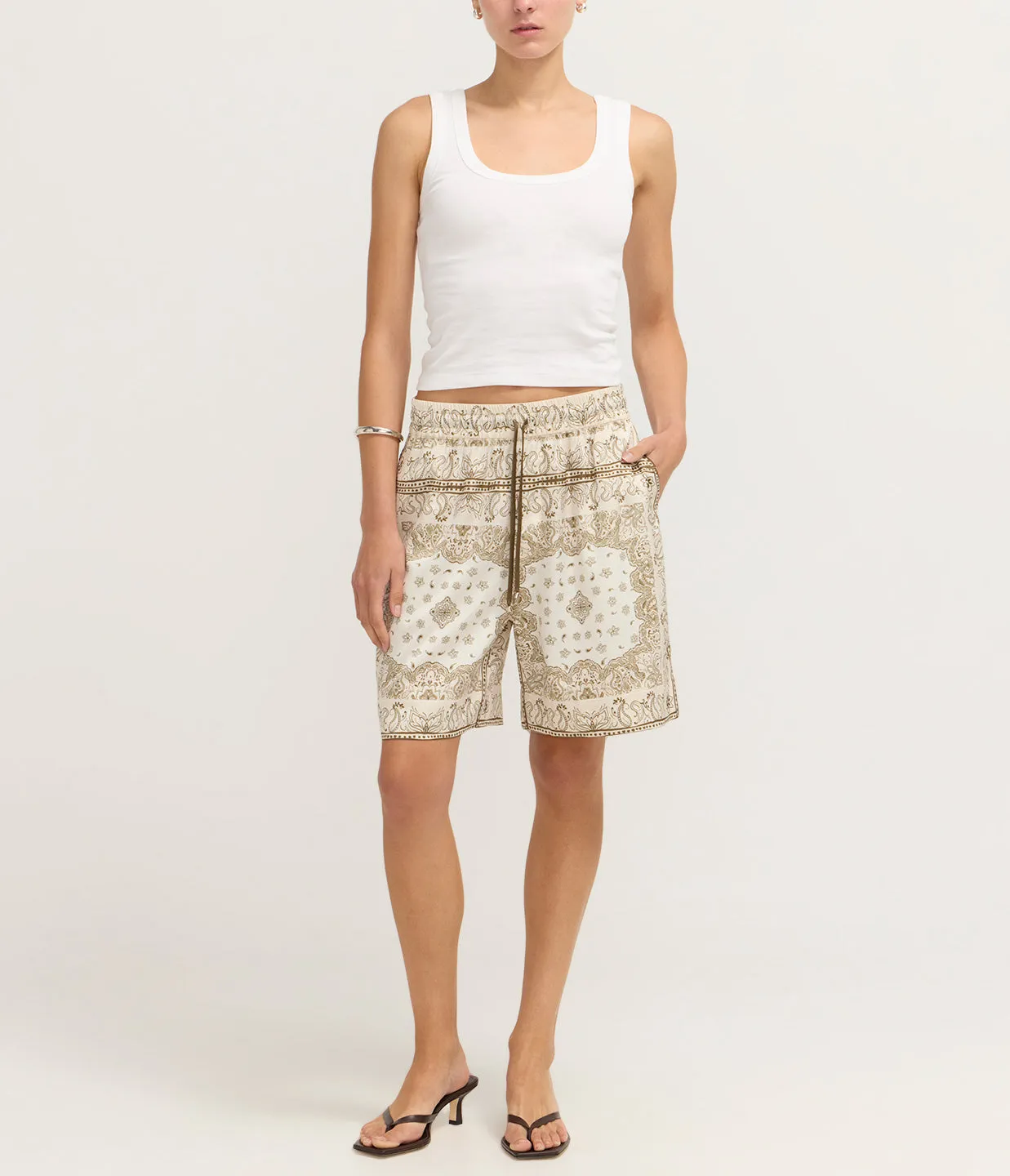 Laurel Relaxed Short in Beige Bandana