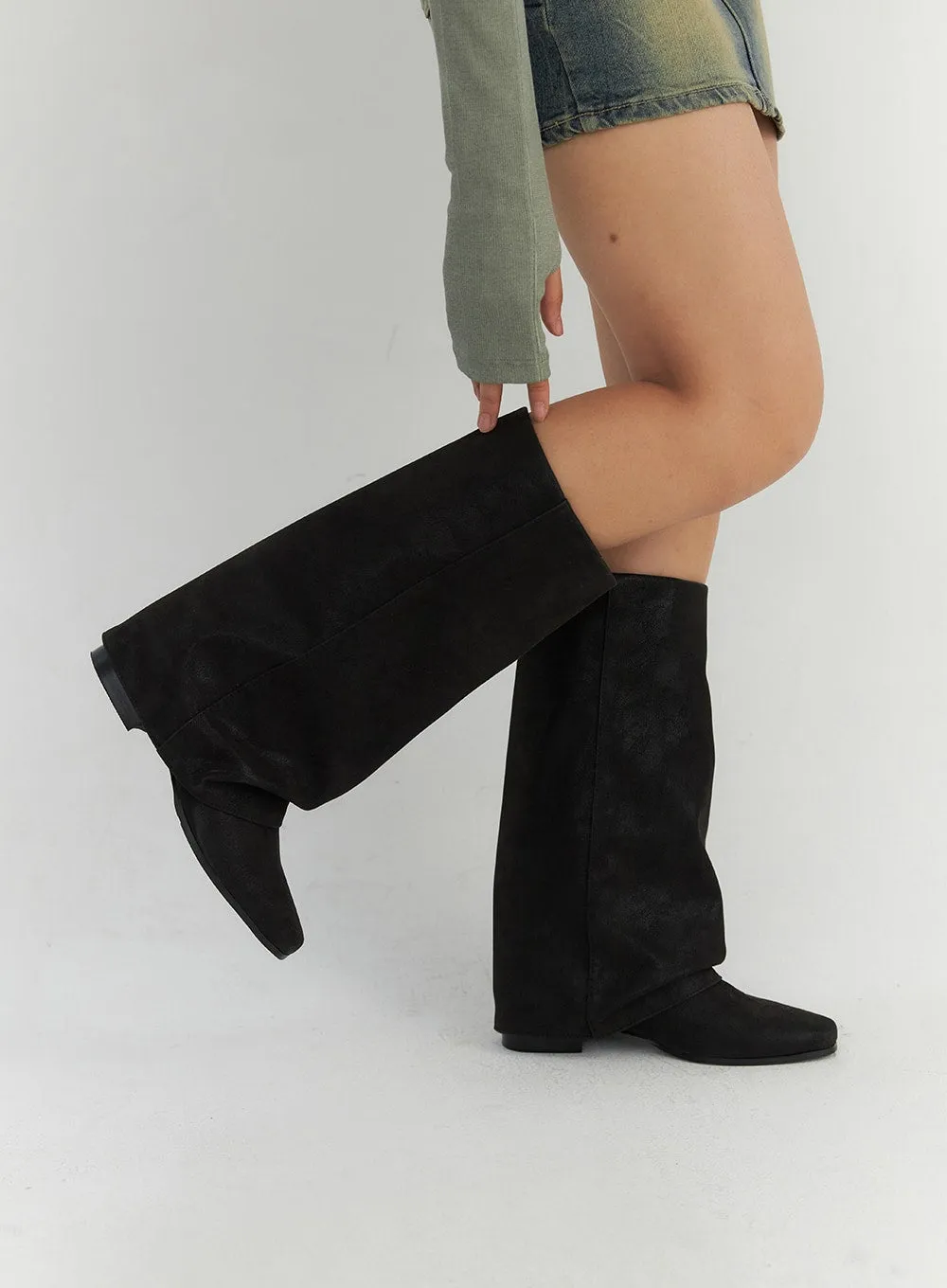 Rouched Faux Leather Boots CO304